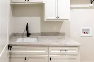 998 Bliss Dr, Victoria, TX 77904 - Photo 27