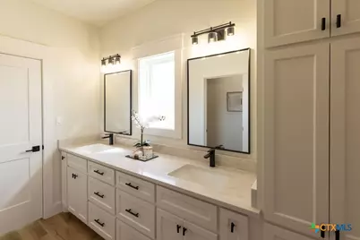 998 Bliss Drive, Victoria, TX 77904 - Photo 19