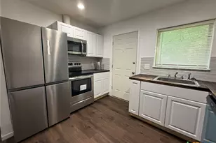 908 Wells St, Killeen, TX 76541 - Photo 3
