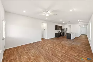 4523 Bontebok Dr, Converse, TX 78109 - Photo 13