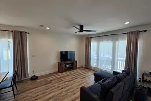 1095 Diamondhead Dr, Canyon Lake, TX 78133 - Photo 13