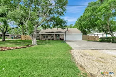 1002 S 2nd Street, Ganado, TX 77962 - Photo 1