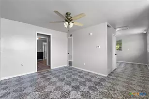 1210 Cloud St, Lampasas, TX 76550 - Photo 15