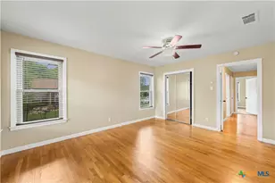 1803 S 15th St, Temple, TX 76504 - Photo 15