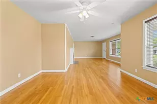 1803 S 15th St, Temple, TX 76504 - Photo 7