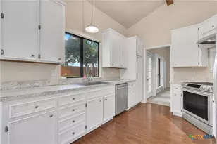 712 End O Trail, Harker Heights, TX 76548 - Photo 15