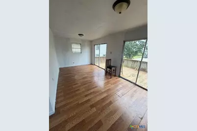 605 S Guadalupe Street, Port Lavaca, TX 77979 - Photo 3