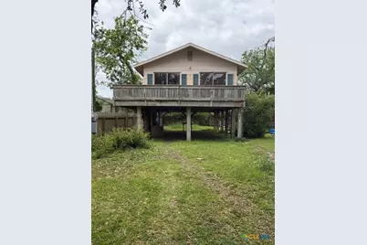605 S Guadalupe Street, Port Lavaca, TX 77979 - Photo 1