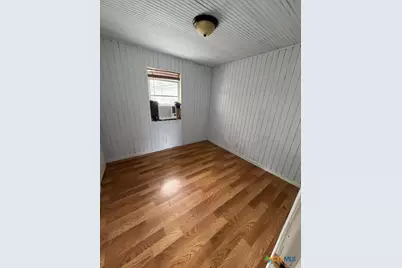 605 S Guadalupe Street, Port Lavaca, TX 77979 - Photo 7