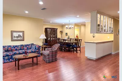 1329 Donovan Street, Gonzales, TX 78629 - Photo 5