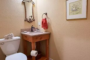 1329 Donovan St, Gonzales, TX 78629 - Photo 27