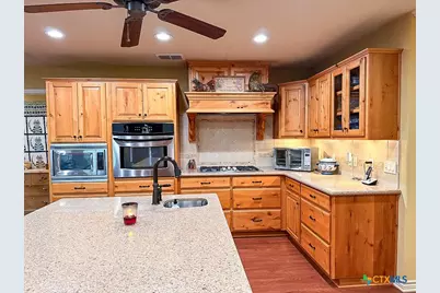 1329 Donovan Street, Gonzales, TX 78629 - Photo 17