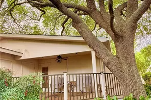1329 Donovan St, Gonzales, TX 78629 - Photo 41