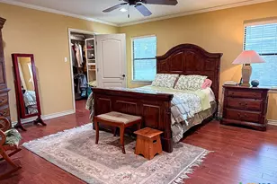1329 Donovan St, Gonzales, TX 78629 - Photo 21