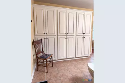 1329 Donovan Street, Gonzales, TX 78629 - Photo 25