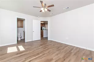 2542 Leroy Ln, Belton, TX 76513 - Photo 11