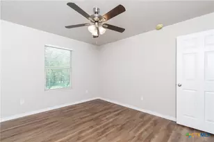 2361 S Wall St, Belton, TX 76513 - Photo 13