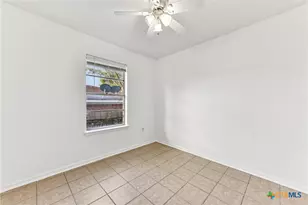 1910 Wanda St, Copperas Cove, TX 76522 - Photo 15