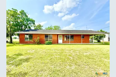 1396 Loop 522, Ganado, TX 77962 - Photo 1