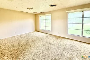 1396 Loop 522, Ganado, TX 77962 - Photo 3
