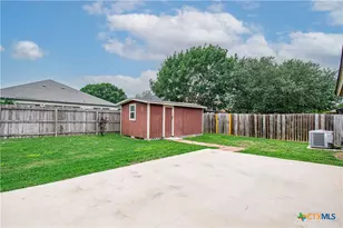 851 Camel Back Dr, New Braunfels, TX 78130 - Photo 23