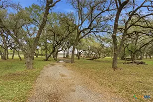 642 Phantom Rider Trail, Spring Branch, TX 78070 - Photo 5