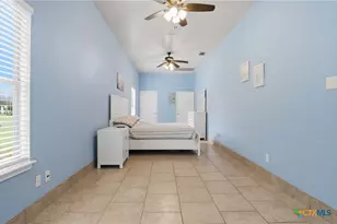 642 Phantom Rider Trail, Spring Branch, TX 78070 - Photo 35