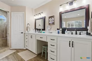 642 Phantom Rider Trail, Spring Branch, TX 78070 - Photo 15
