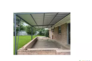 2410 Robin Rd, Temple, TX 76502 - Photo 23