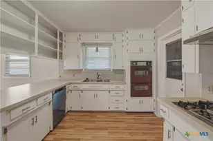 2410 Robin Rd, Temple, TX 76502 - Photo 7
