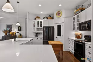 2 Sonata Cir, Wimberley, TX 78676 - Photo 9