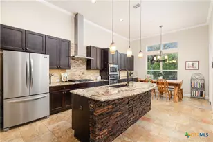 1108 Barolo Ct, New Braunfels, TX 78132 - Photo 9