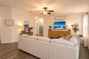 2122 Wood Drake Ln, New Braunfels, TX 78130 - Photo 5