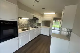 2006 Bon Aire Ave, Victoria, TX 77901 - Photo 3