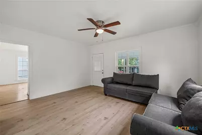 1211 S 17th Street, Temple, TX 76504 - Photo 5