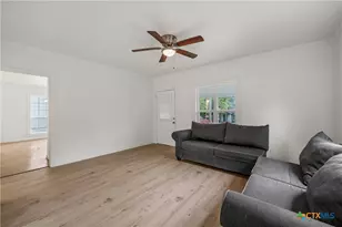 1211 S 17th St, Temple, TX 76504 - Photo 5