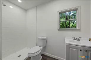 1211 S 17th St, Temple, TX 76504 - Photo 17