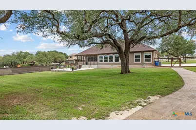 1909 Hunters Cove, New Braunfels, TX 78132 - Photo 29
