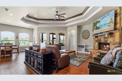 1909 Hunters Cove, New Braunfels, TX 78132 - Photo 11