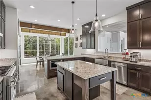 521 Rittimann Rd, Spring Branch, TX 78070 - Photo 15