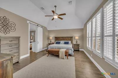 1033 Carriage Loop, New Braunfels, TX 78132 - Photo 13