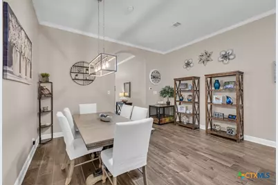 1033 Carriage Loop, New Braunfels, TX 78132 - Photo 5