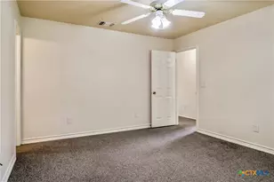 2130 Keystone Dr, New Braunfels, TX 78130 - Photo 9