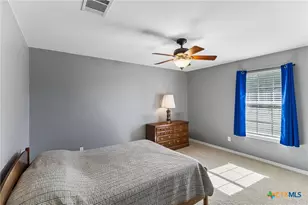 175 Creekwood Dr, Gonzales, TX 78629 - Photo 27