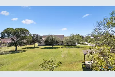 175 Creekwood Drive, Gonzales, TX 78629 - Photo 31