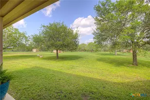 175 Creekwood Dr, Gonzales, TX 78629 - Photo 31