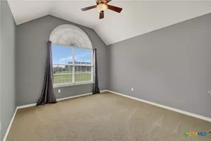175 Creekwood Dr, Gonzales, TX 78629 - Photo 23