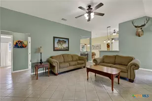 175 Creekwood Dr, Gonzales, TX 78629 - Photo 15
