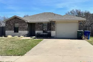 604 Redbud Dr, Copperas Cove, TX 76522 - Photo 1