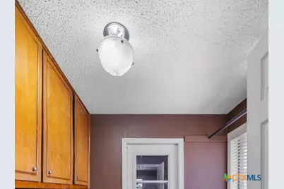 403 Alamogordo Drive, Victoria, TX 77904 - Photo 11